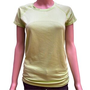 Lululemon Short Sleeve Green Tee